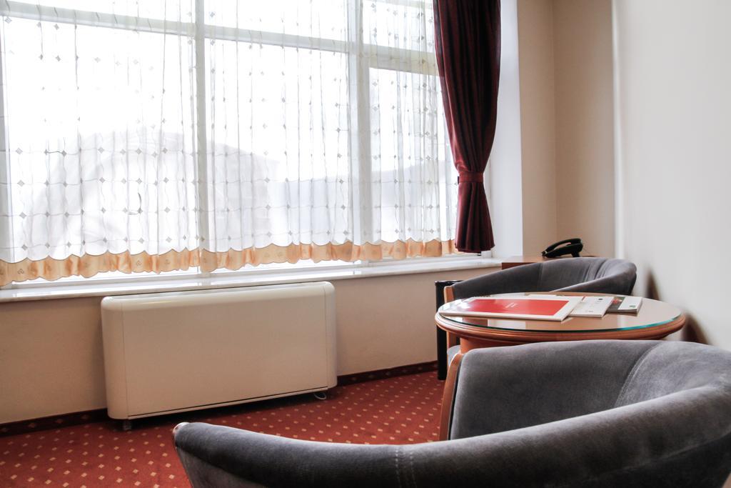 Hotel Hermes Alba Iulia Dış mekan fotoğraf