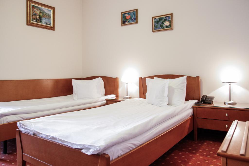 Hotel Hermes Alba Iulia Dış mekan fotoğraf